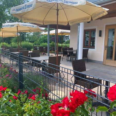 Hotel Heimfeld Restaurant Cafe Garching an Der Alz Eksteriør bilde