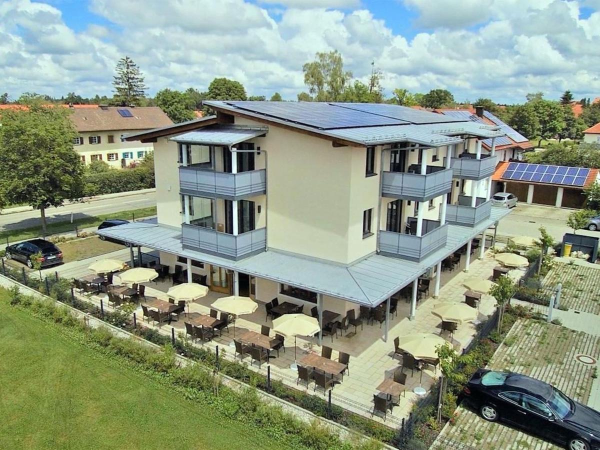 Hotel Heimfeld Restaurant Cafe Garching an Der Alz Eksteriør bilde